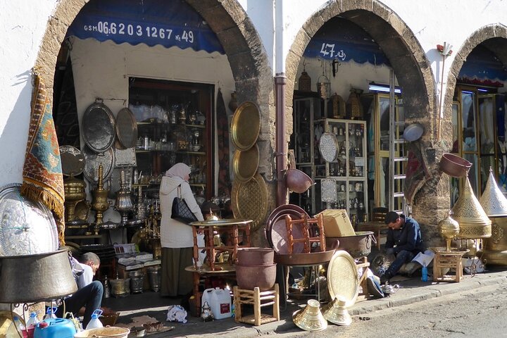 Private Guided Tour of Casablanca Including Mosque Entrance