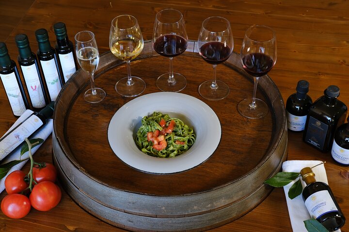 Private Wine & Oil Tasting with Lunch