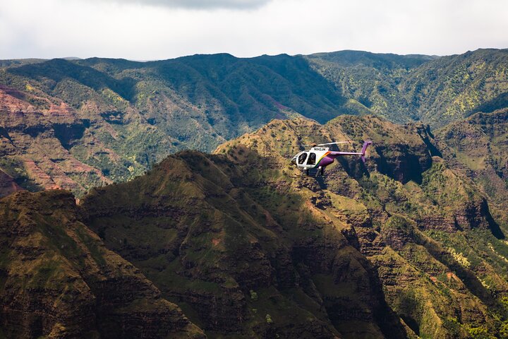 KAUAI LUXURY 60-Minute Doors-Off Helicopter ADVENTURE