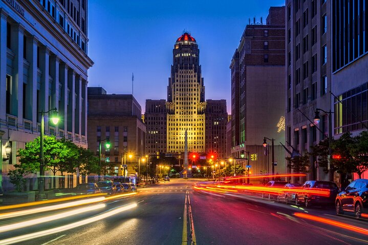 Buffalo’s Heritage Private Walk: A City’s Story Unveiled