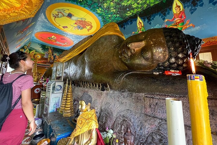 Kulen Mountain with Beng Mealea and Tonle Sap Small Group Tour