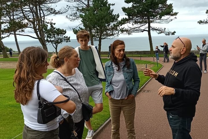 Private Full day landing beaches tour From Honfleur and Le Havre