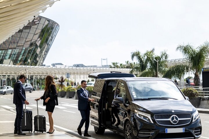 Transfer to Cappadocia & Hotel from Kayseri Airport