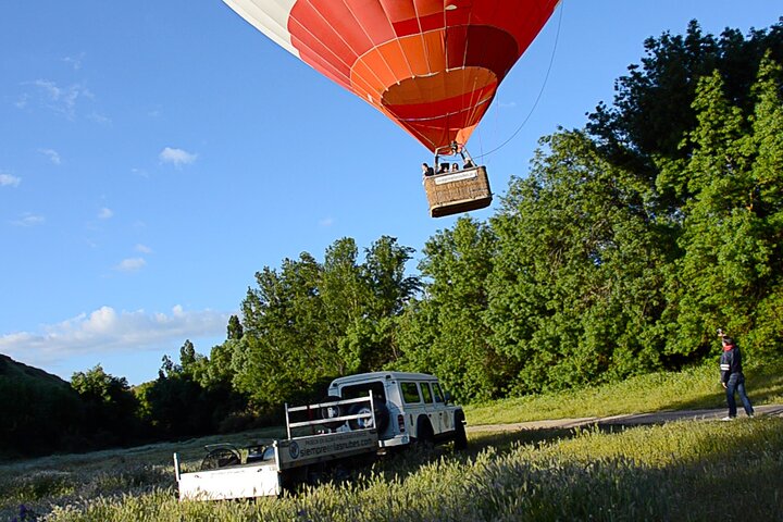 Balloon Trip in Aranjuez with Brunch Included