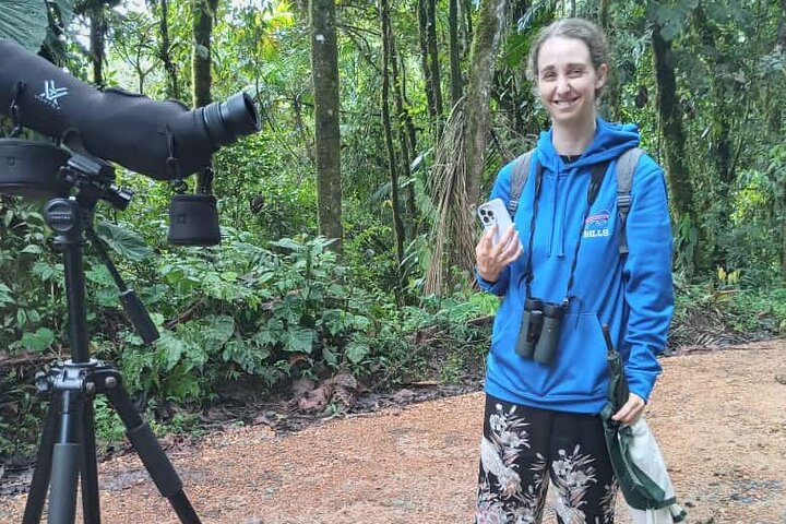 Epic Birdwatching Experience in Mindo Cloud Forest