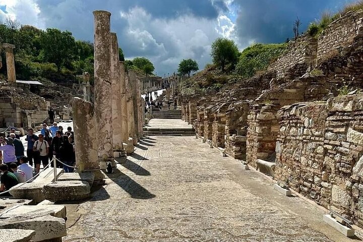 SKIP-THE-LINE EPHESUS and MARY'S HOUSE TOUR for Cruisers