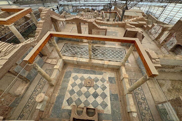 PRIVATE EPHESUS TOUR FOR CRUISERS: On-time Return and Skip-Line