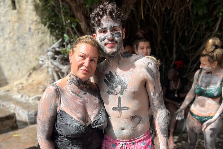 Private All Inclusive Speedboat to Soufriere with Lunch, Mud Bath & Waterfall