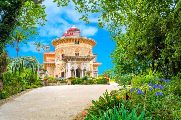 Private Tour to Sintra from Lisbon - Palaces, Gardens & Coast