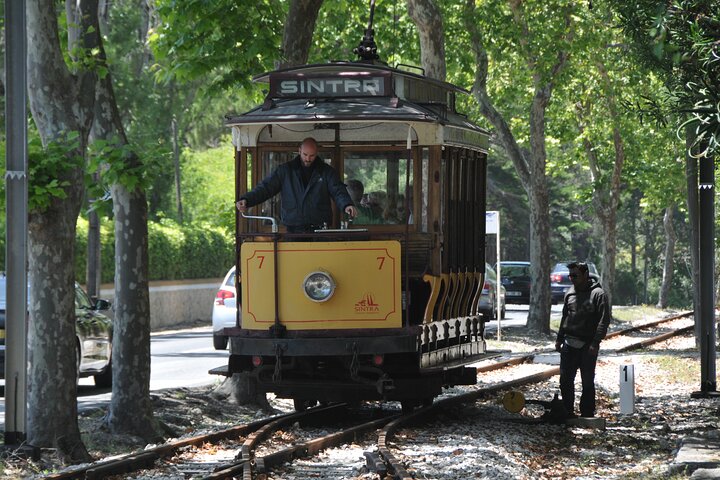 Private Tour to Sintra from Lisbon - Palaces, Gardens & Coast