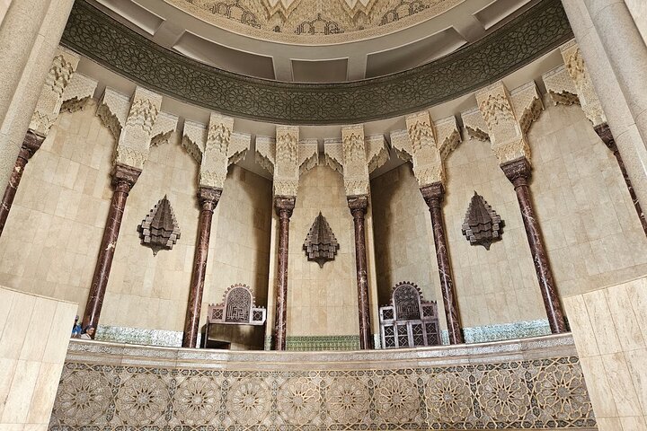 Private Guided Tour of Casablanca Including Mosque Entrance