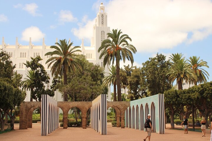 Private Guided Tour of Casablanca Including Mosque Entrance