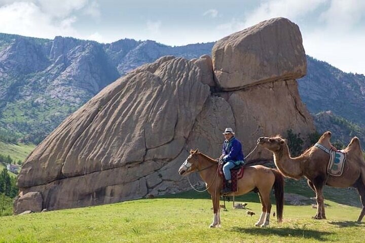 Genghis Khan Statue+Terelj Park+CamelRide+Eagle
