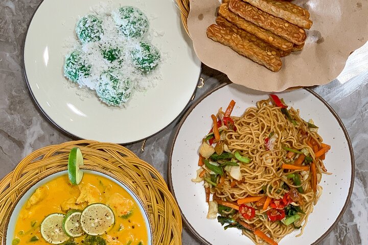 Learn to cook Indonesian food at Gili Cooking Classes Trawangan