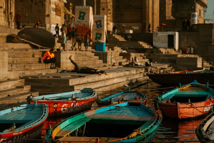 Varanasi Landmark Evening City Tour - Aarti, Boating & Witnessing the GOD