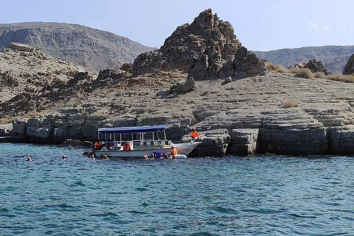Full day Dhow: Khasab, Musandam: Dolphins, Snorkeling & Fjords