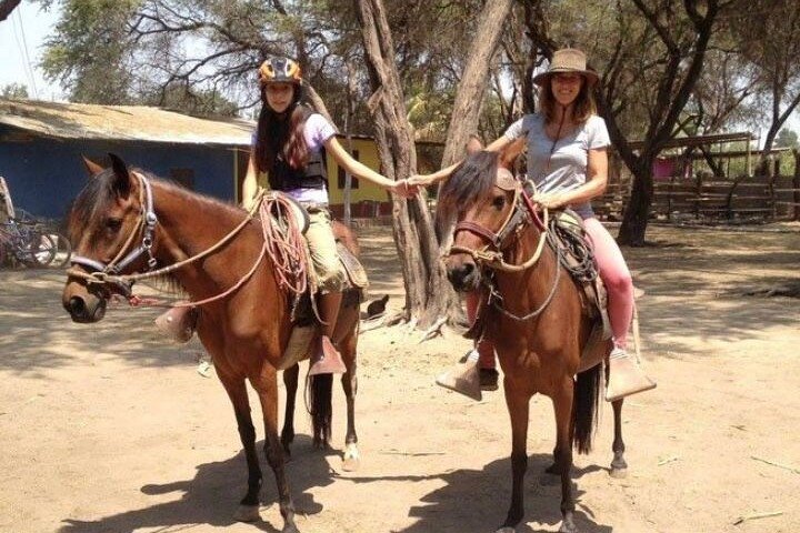 4-Hours Horse riding, Inca pyramids in world's largest dry forest