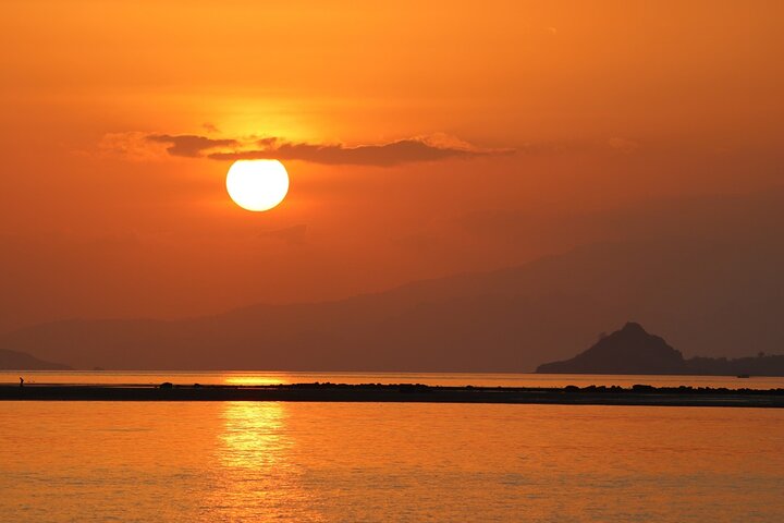 Flying Fox Island Sunset Cruise Private Boat Charter Labuan Bajo