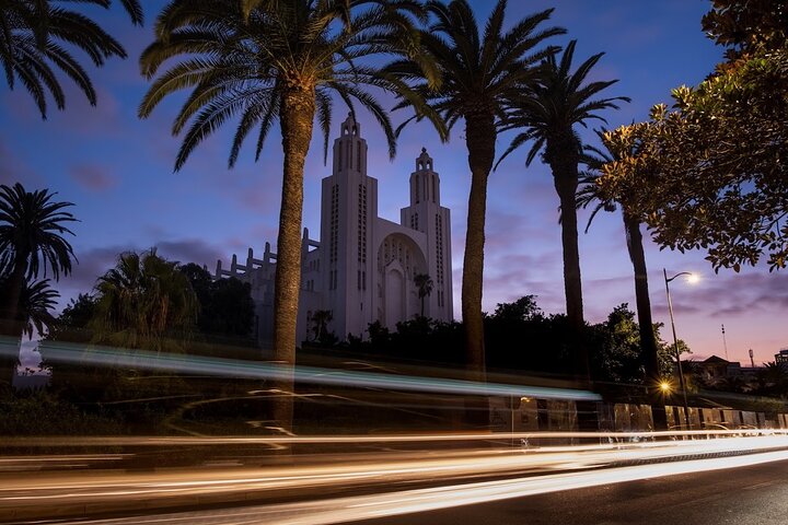 Casablanca Layover Tour with Round-Trip Airport Transfer