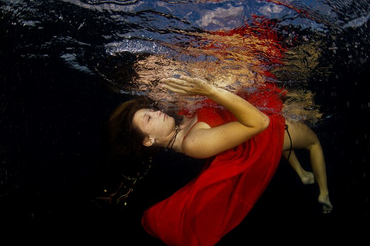 Private Underwater Photography Shoot in Fiji
