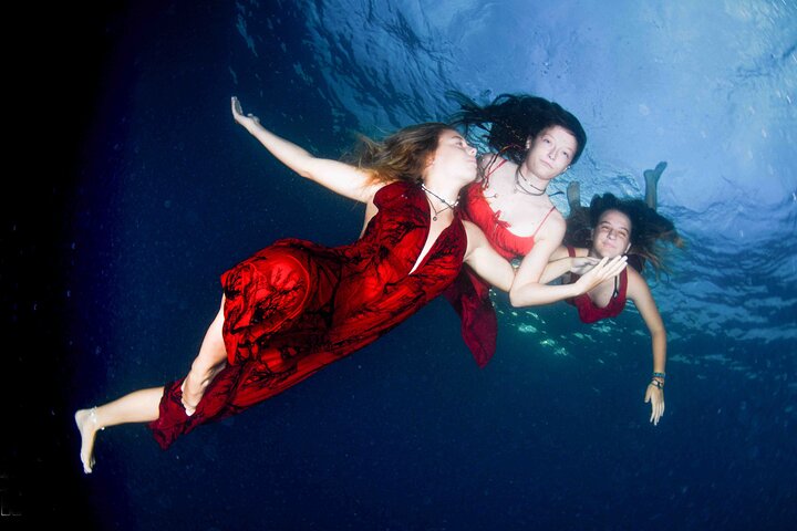 Private Underwater Photography Shoot in Fiji