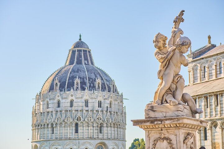 Pisa, Siena, San Gimignano with Lunch & Wine Tasting at a Winery