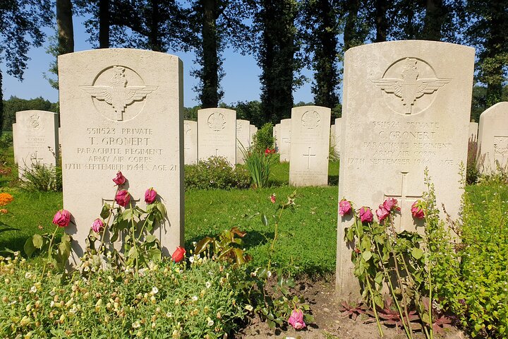 6 Hour Battle of Arnhem Tour by Car with Private Guide
