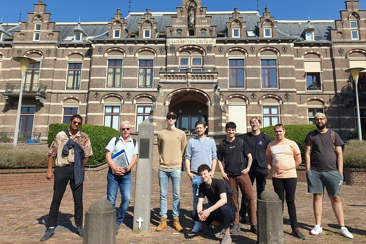 6 Hour Battle of Arnhem Tour by Car with Private Guide