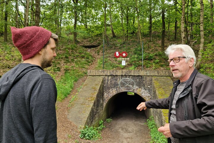 6 Hour Battle of Arnhem Tour by Car with Private Guide