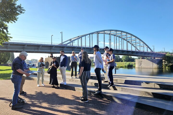 6 Hour Battle of Arnhem Tour by Car with Private Guide