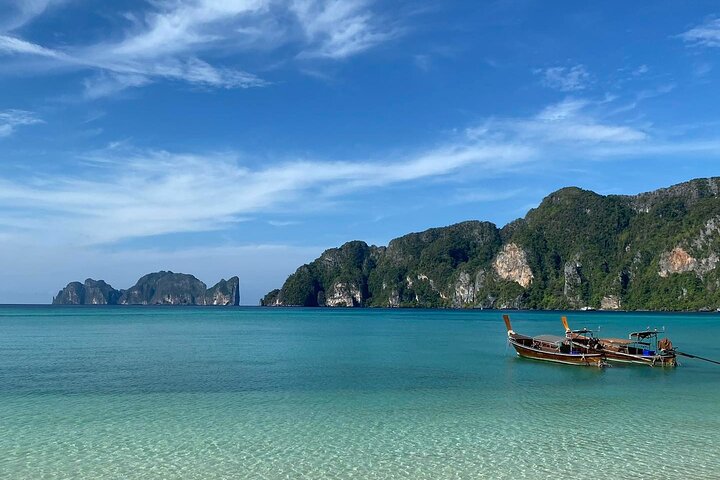 Phi Phi Islands Premium Speedboat Adventure Day Tour from Phuket