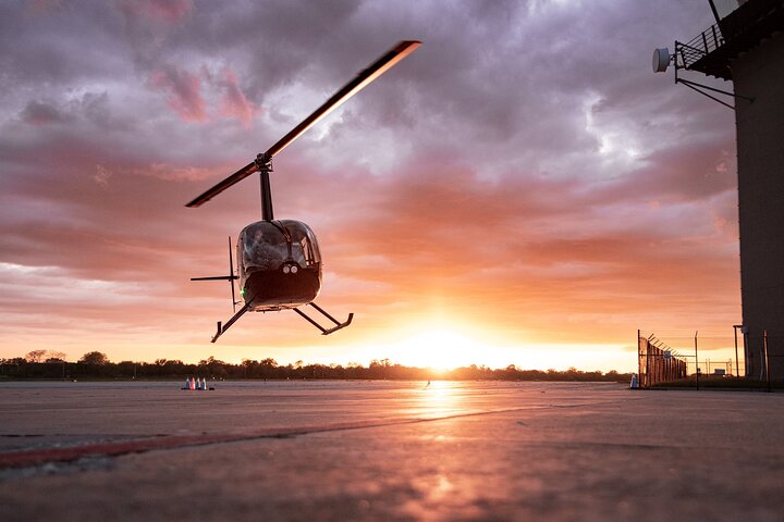 Private Downtown Detroit Helicopter Ride