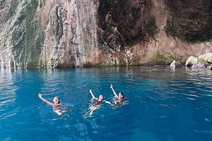 Vlore Private Boat Tour to Haxhi Ali Cave & Karaburun Beach