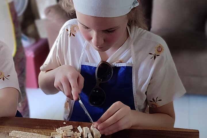 Yogyakarta Cooking Class and Market Tour