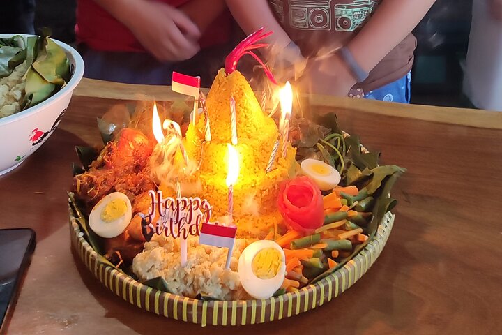 Yogyakarta Cooking Class and Market Tour