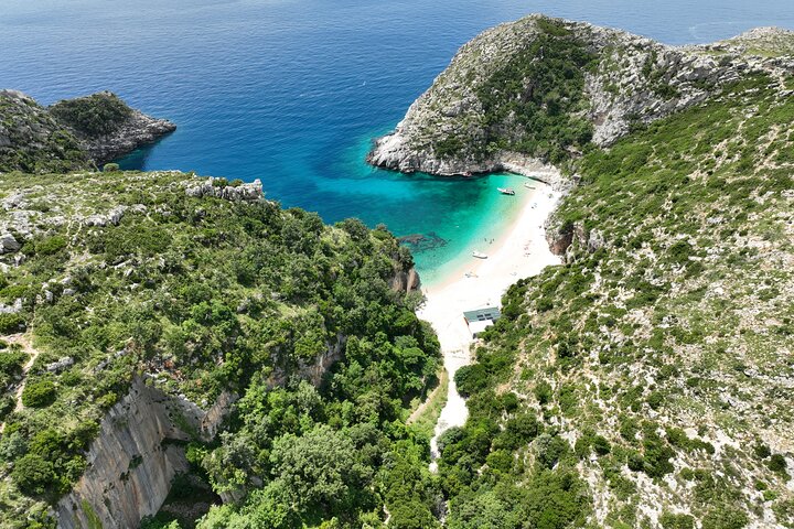 Blue Cave & Grama Bay Full Day Guided Boat Tour