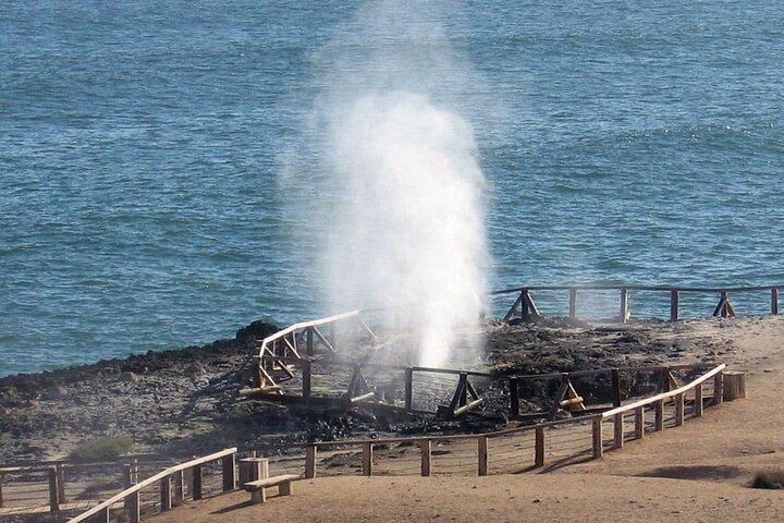 East and West Salalah – Full-Day Guided Combination Tour