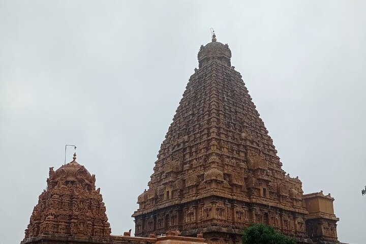 Private Day Tour from Trichy to Tanjore and Kumbakonam