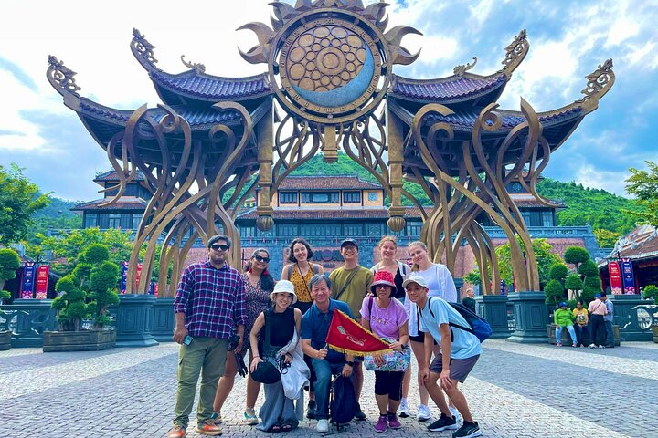 Full Day Golden Bridge and Ba Na Hills Small Group Tour