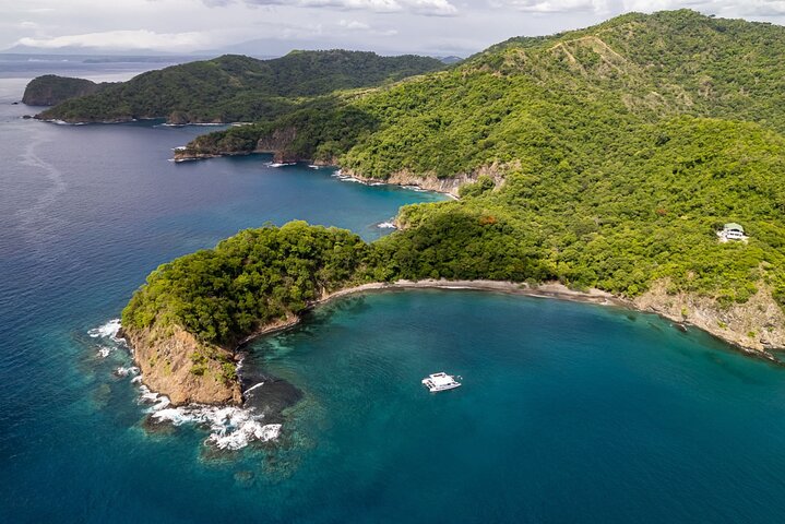 Flamingo, Guanacaste All Inclusive Catamaran Snorkel Adventure