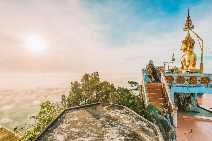Krabi: Tiger Cave, Emerald Pool, and Hot Springs Small-Group Tour