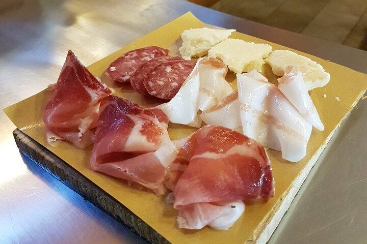 Secrets of Parmigiano Reggiano and Balsamic Vinegar