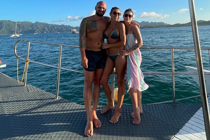 Coron Luxury Trimaran: The Premier Island Tour