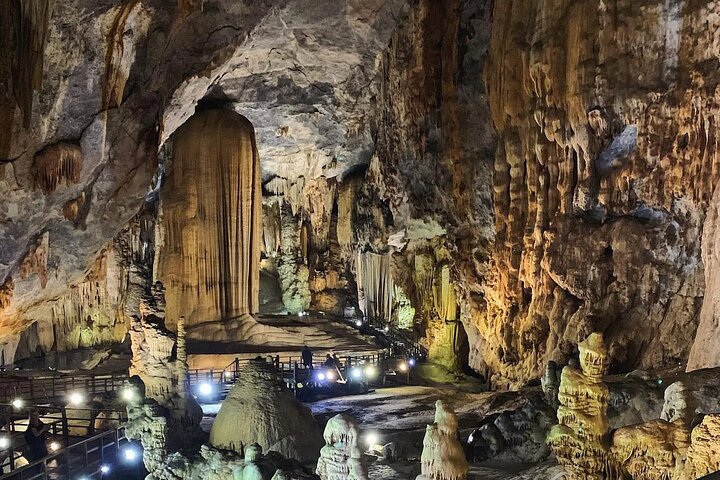 Phong Nha - Paradise Cave or Dark Cave - 1 Day All Inclusive