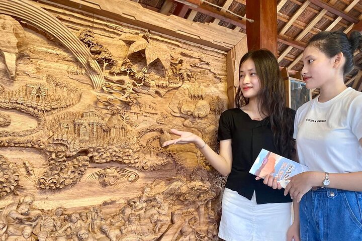 Hoi An Wood Carving: Create Your Art Wood with Master Artisan