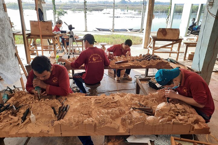 Hoi An Wood Carving: Create Your Art Wood with Master Artisan