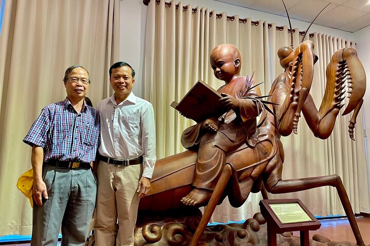 Hoi An Wood Carving: Create Your Art Wood with Master Artisan