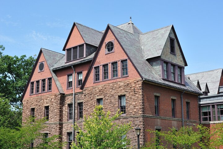 Private Historic Walking Tour in Ithaca Cultural Landmarks