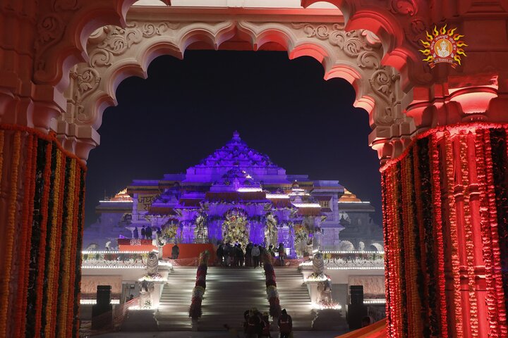 Ayodhya tour in one day - Private & Guided tour