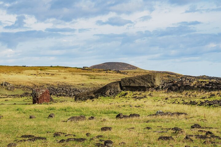 Complete Easter Island in 2 Days: Private Tour with Native Guide